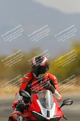 media/Apr-12-2025-Race Pace (Sat) [[9230add55f]]/Vested/1-Turn 2 (10am)/